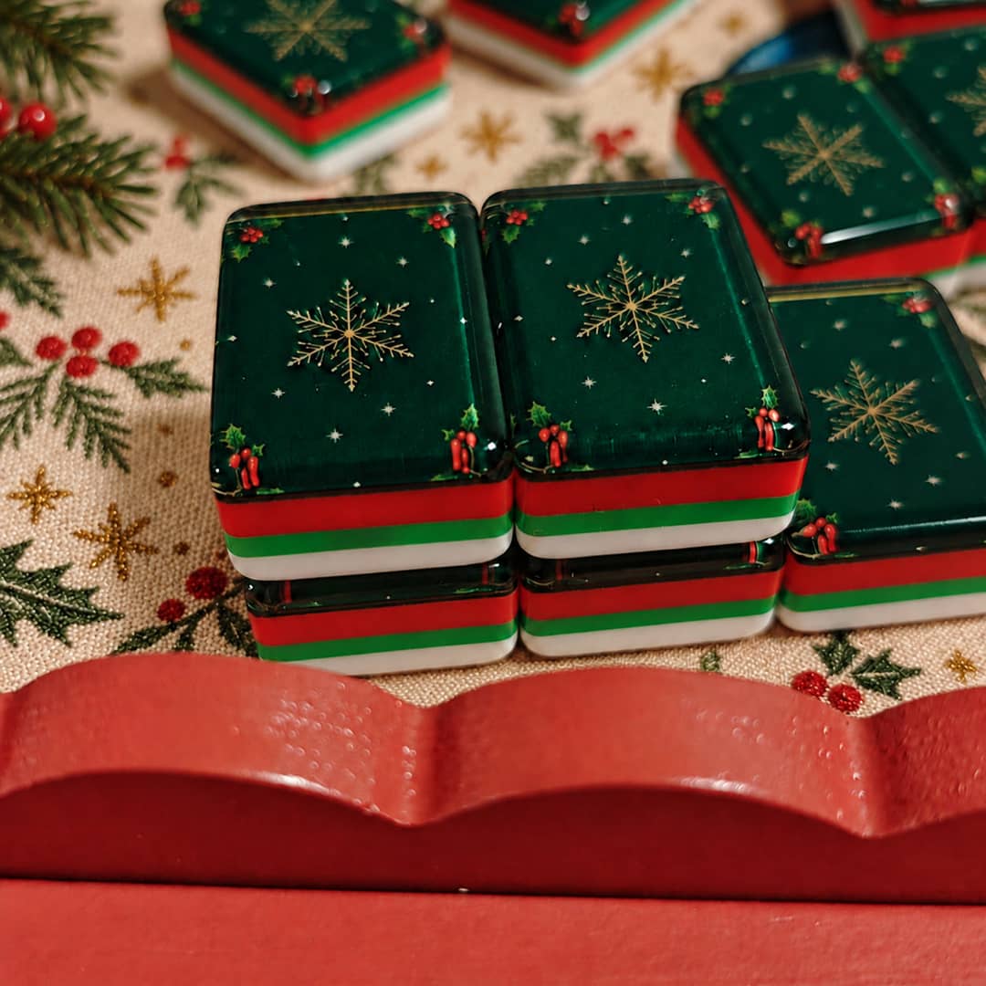BamChive Sparking Magic Christmas — Green Christmas Star