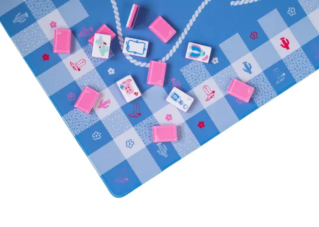 Pat's Monograms Gingham Mahjong Playing Mat