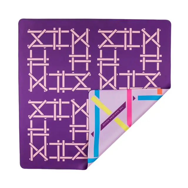 The Mahjong House Plum Trellis Double-Sided Mahjong Mat