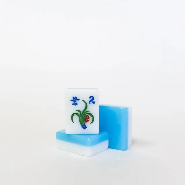 Mah Jongg Maven 2 Layer Light Blue- Engraved and Hand Painted American MahJongg tile set