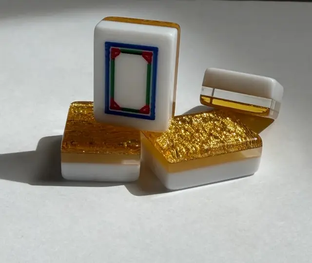 Mah Jongg Maven 3 Layer Gold Sparkle Engraved and Hand painted American Mah Jongg set