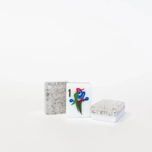 Mah Jongg Maven 3 Layer Granite inspired Mah Jongg tile design (4 colors) Engraved and Hand Painted tiles American — Silver Granite