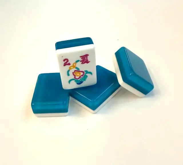Mah Jongg Maven 3 Layer Teal Blue with Light Pastel Ink (Turquoise Pink, Blue). Engraved and Hand Painted