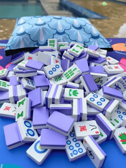 Spools Travel Mahjong Tiles - Compass - Purple